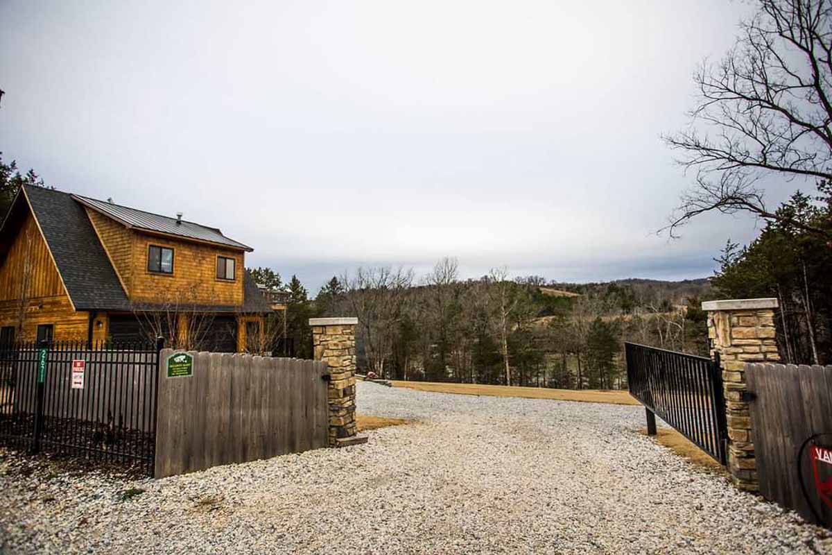 iywpxu2jfmblumclxbrc