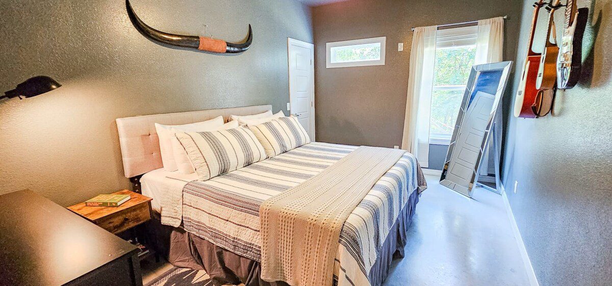 original_929139579875321949_1691102476