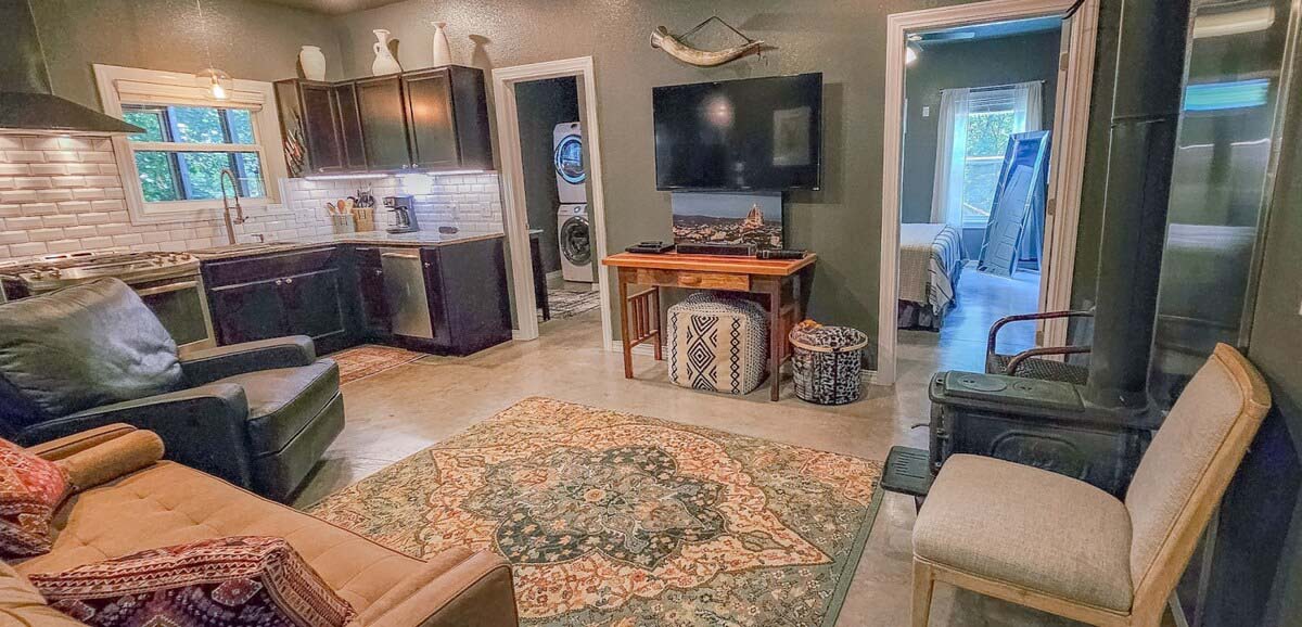 original_929139579875321949_1691102828