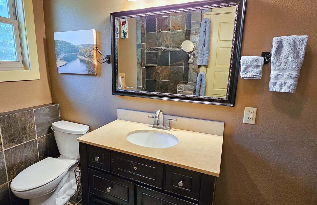 original_949336794124169344_1711426757