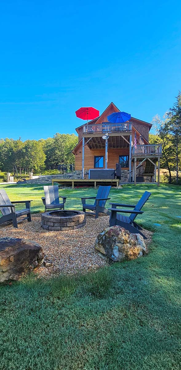 Loft at Lovers Leap Vacation Rental Fire Pit - Hogscald Hollow Cabins