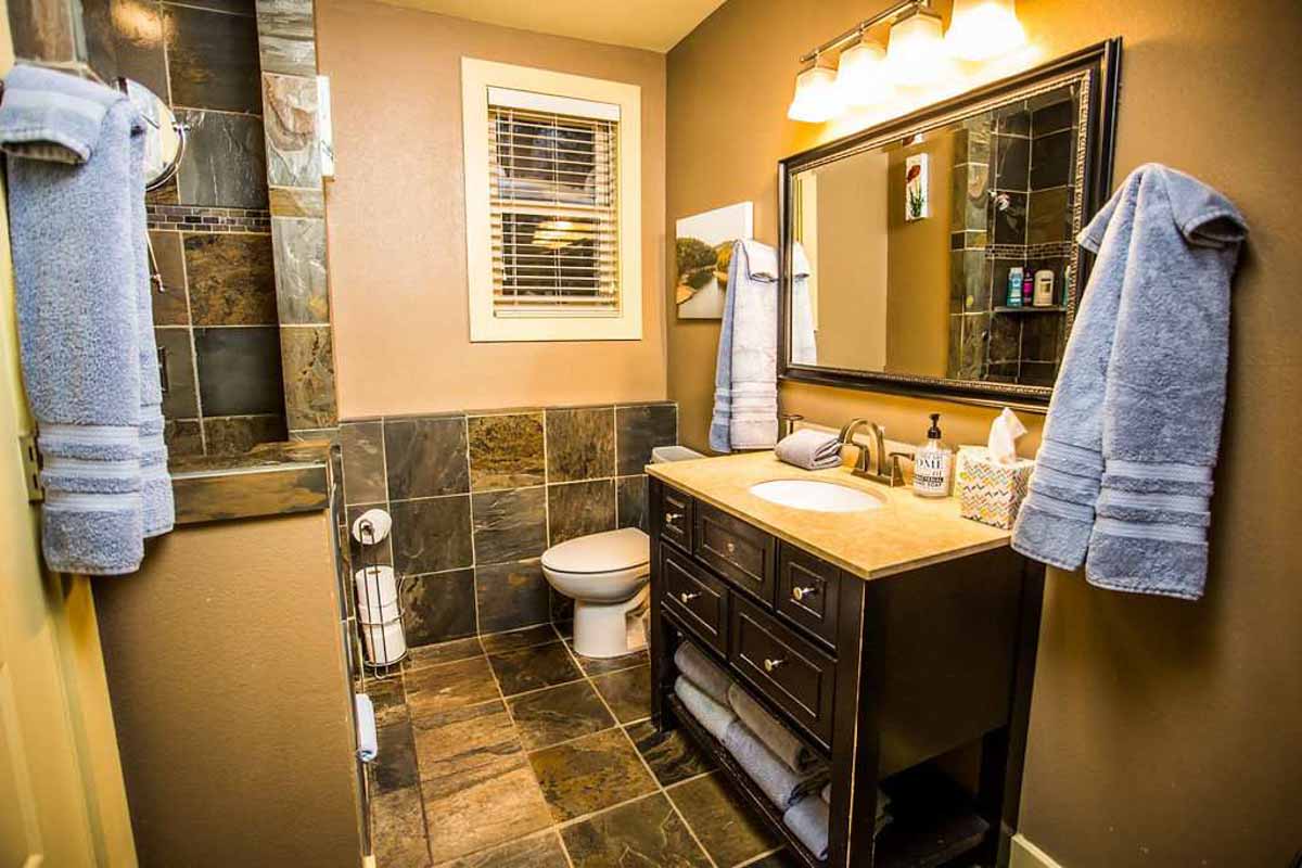 uj5kwqwoodsxyx6vor24