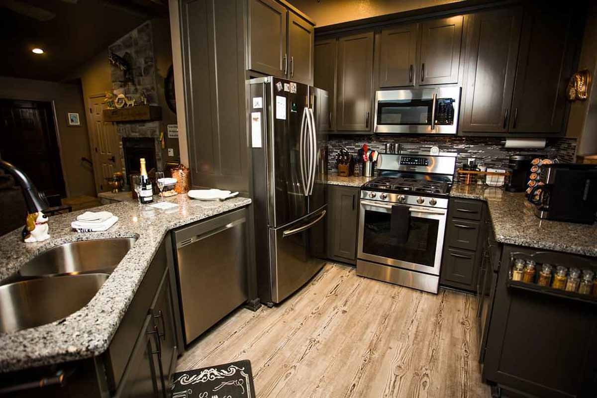 uo6dwy6c00gswjkcsov8