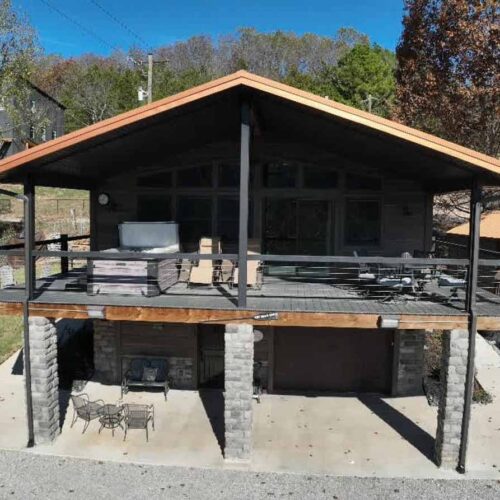 Dawg House Vacation Rental at Hogscald Hollow Cabins
